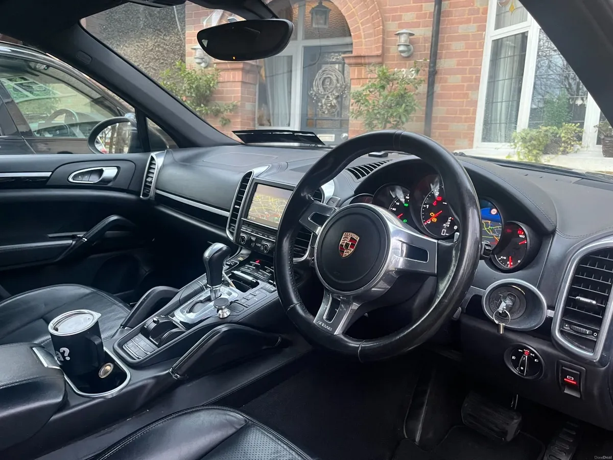 Porsche Cayenne 2014 - Image 4