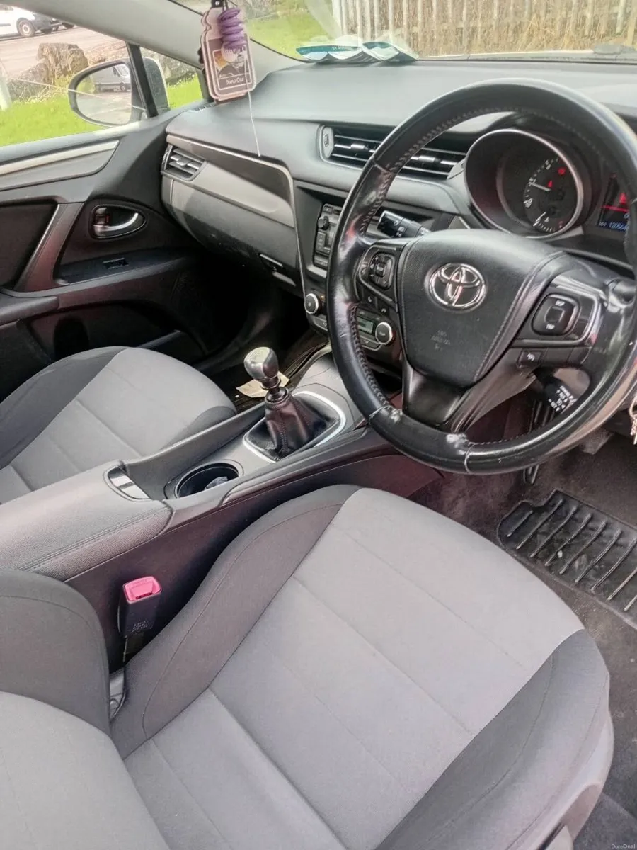 Toyota avensis 2016 with NCT low miles!! - Image 4