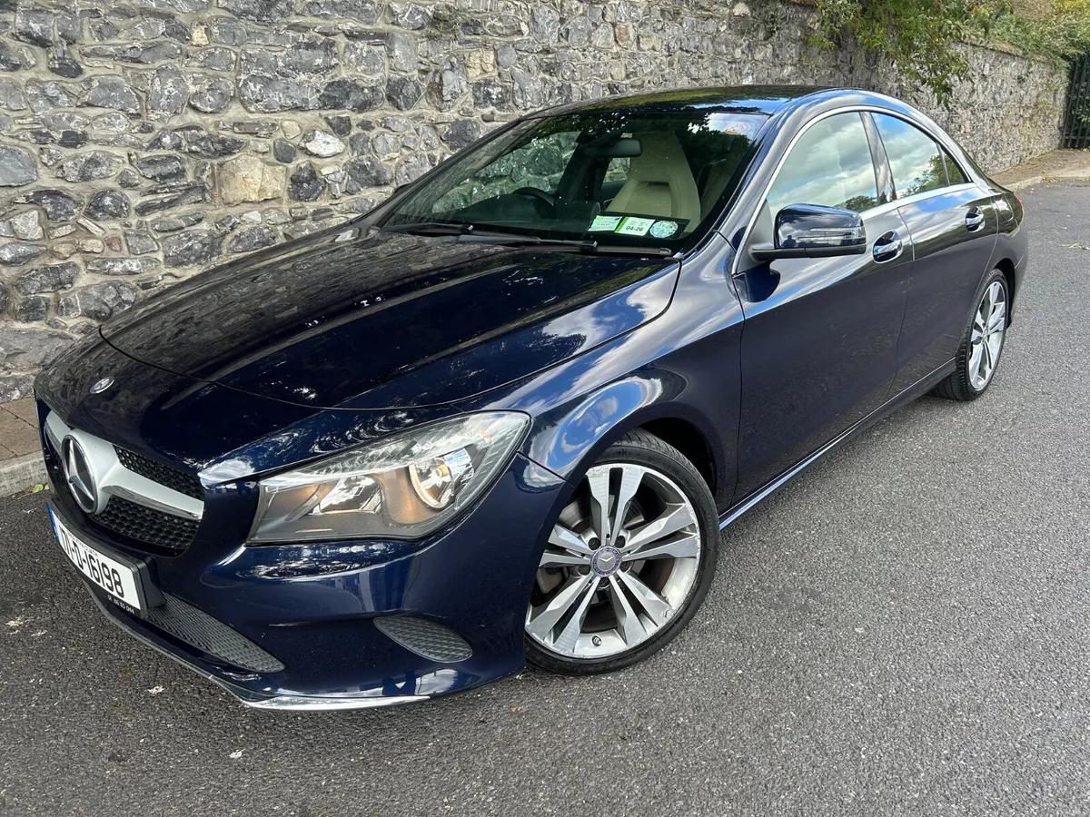 Mercedes-Benz CLA 2017 220D URBAN AUTO - Image 3