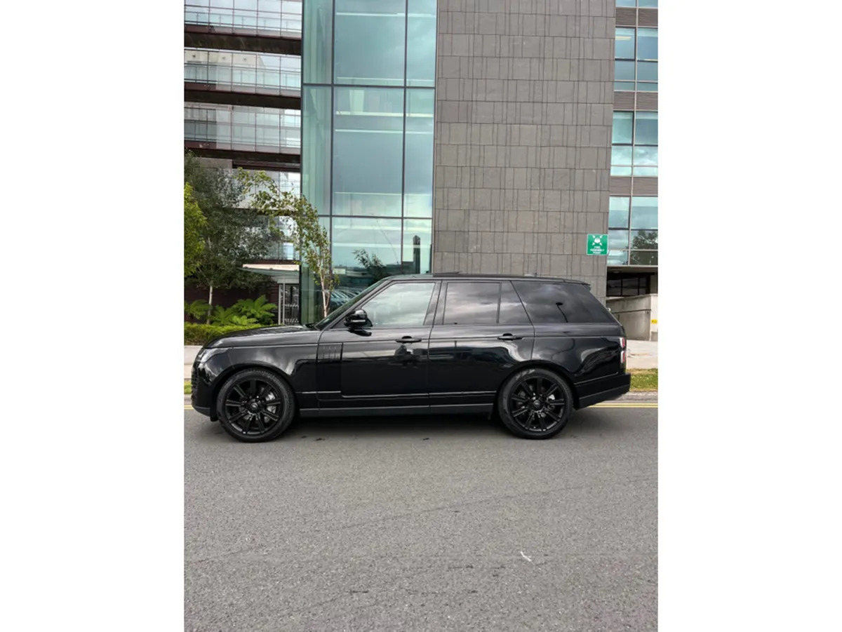 Land Rover Range Rover RANGE ROVER WESTMINISTER BL - Image 1