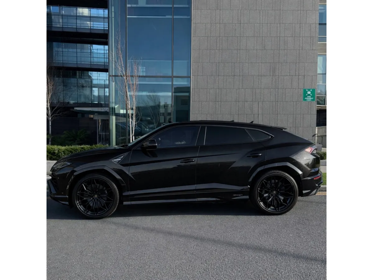 Lamborghini Urus SE 4.0 V8 Hybrid