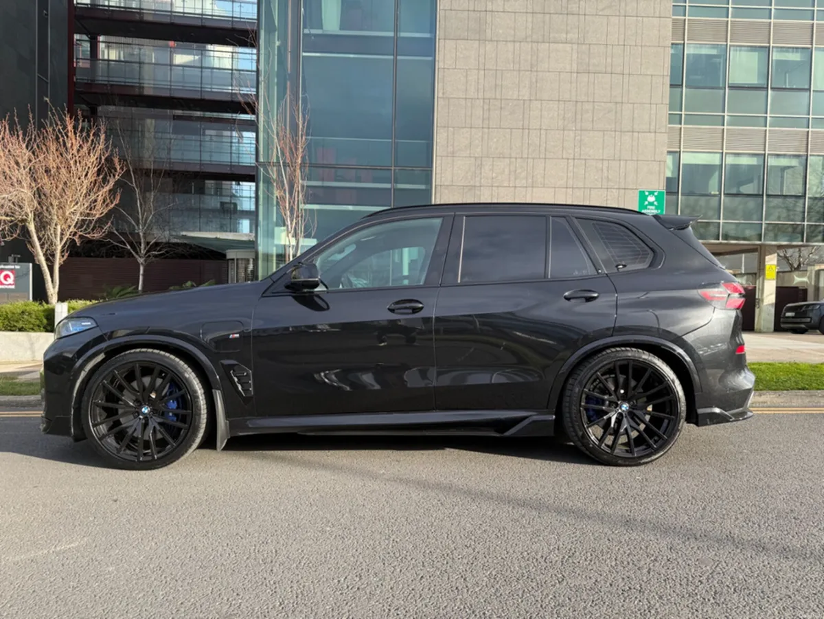 BMW X5 50e M-Sport - Image 1