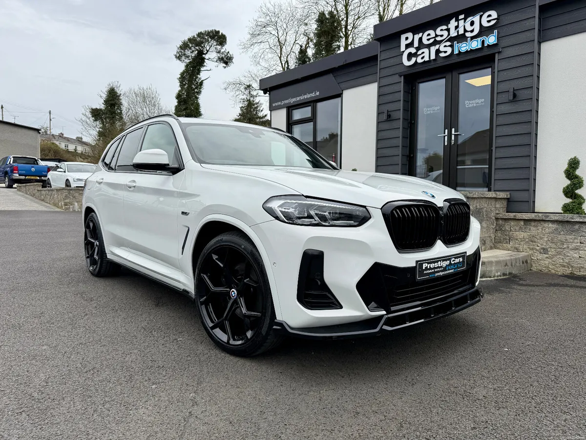 221 BMW X3 30E M SPORT AUTO,BODY KIT,ALPINE WHITE - Image 3