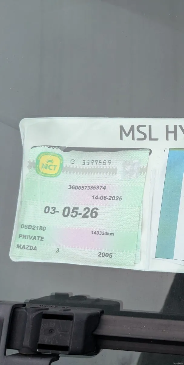 Mazda Mazda3 2005 - Image 2