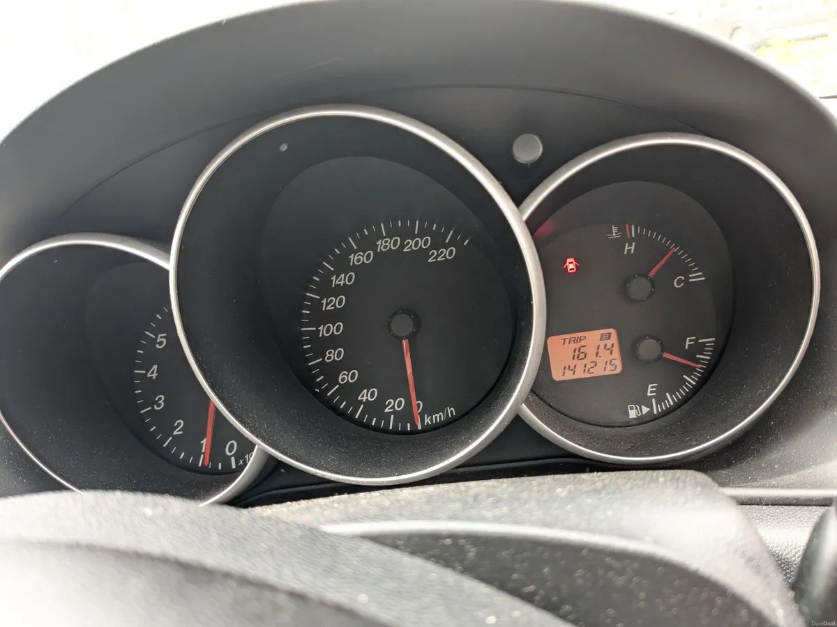 Mazda Mazda3 2005 - Image 4