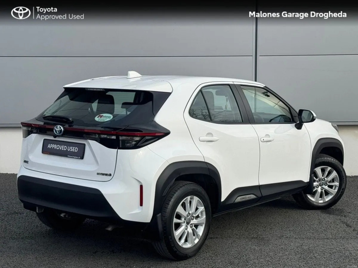Toyota Yaris Cross 1.5 Hybrid Luna Call Now 041 98 - Image 2