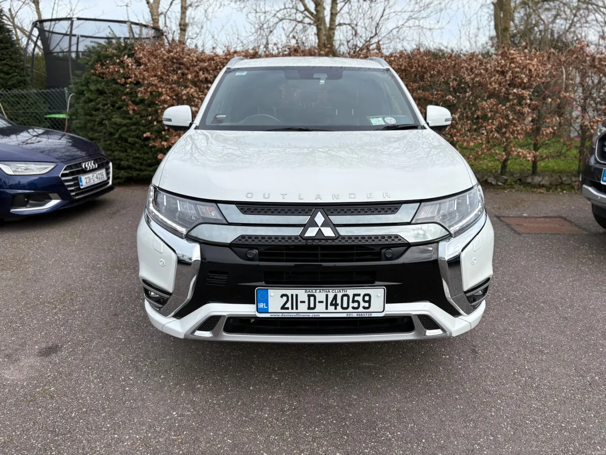 PHEV INSTYLE | 1 OWNER | BIG SPEC - Image 5