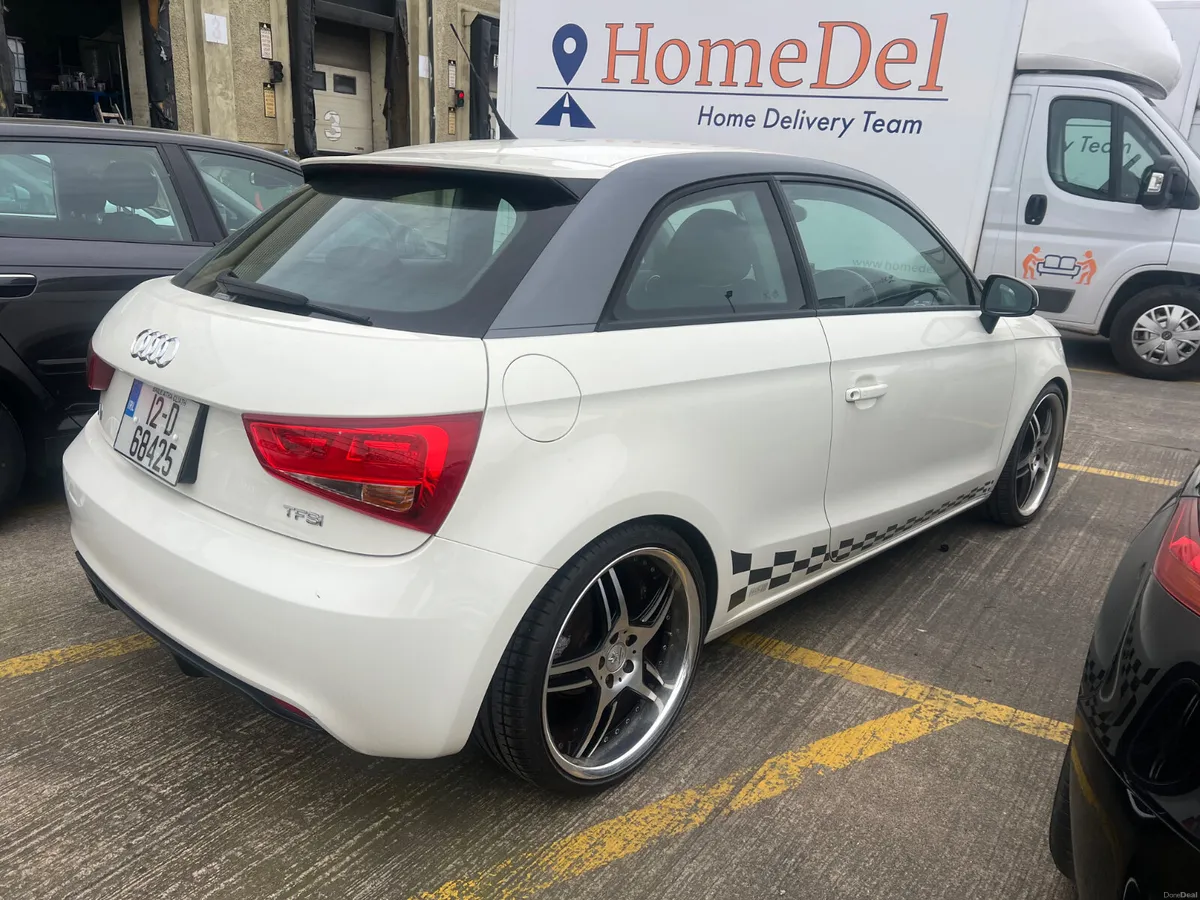 Audi A1 2012 15K ! LEATHER ONEOF A KIND - Image 4