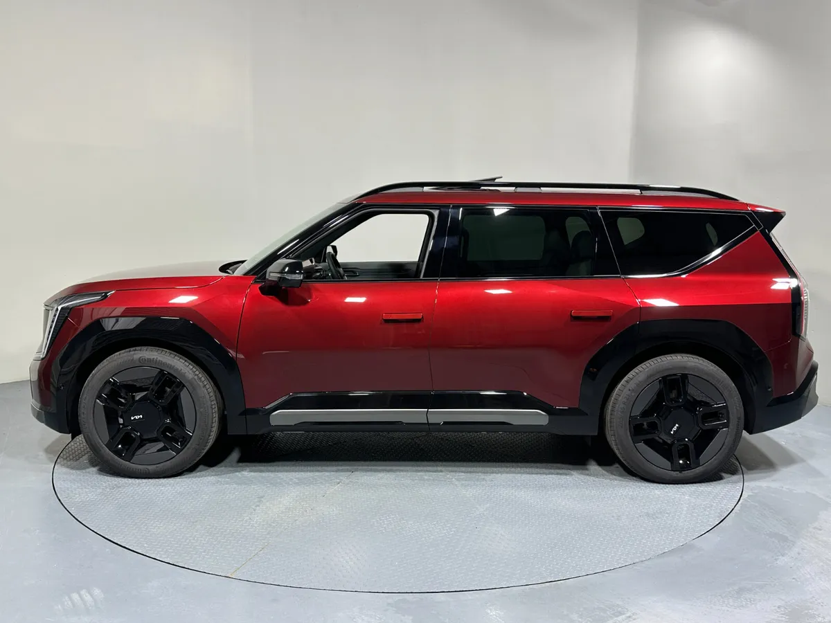 Kia EV9 GT Line 6 Seater AWD - Image 4