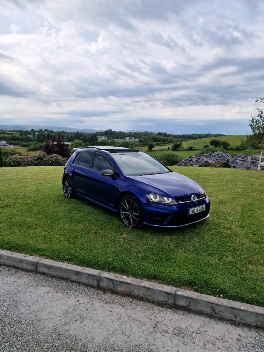 VW Golf R Mk7 | 300BHP | Lapiz Blue | Sunroof - Image 4