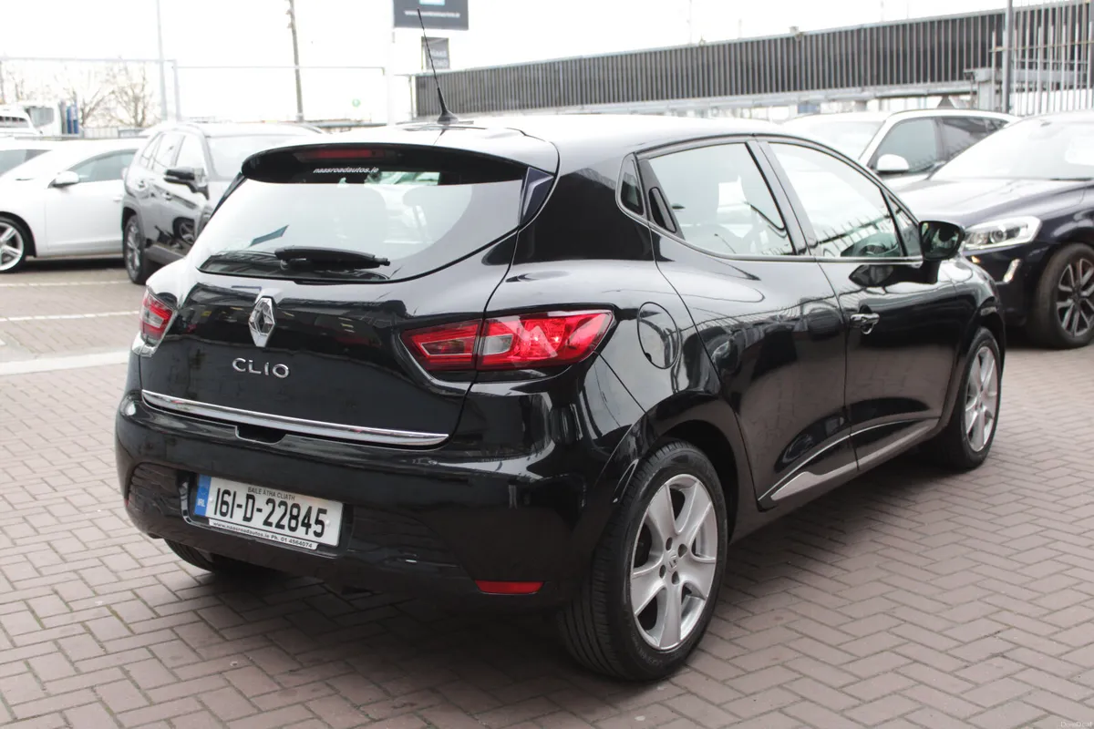 Renault Clio 2016 - Image 4
