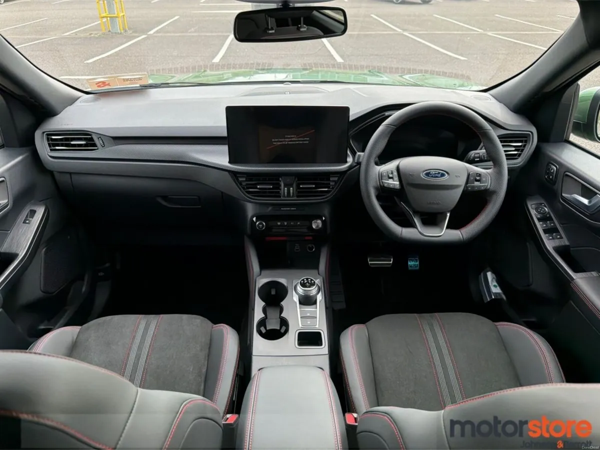 Ford Kuga ST Line X 2.5 Plug-in Hybrid - Image 4