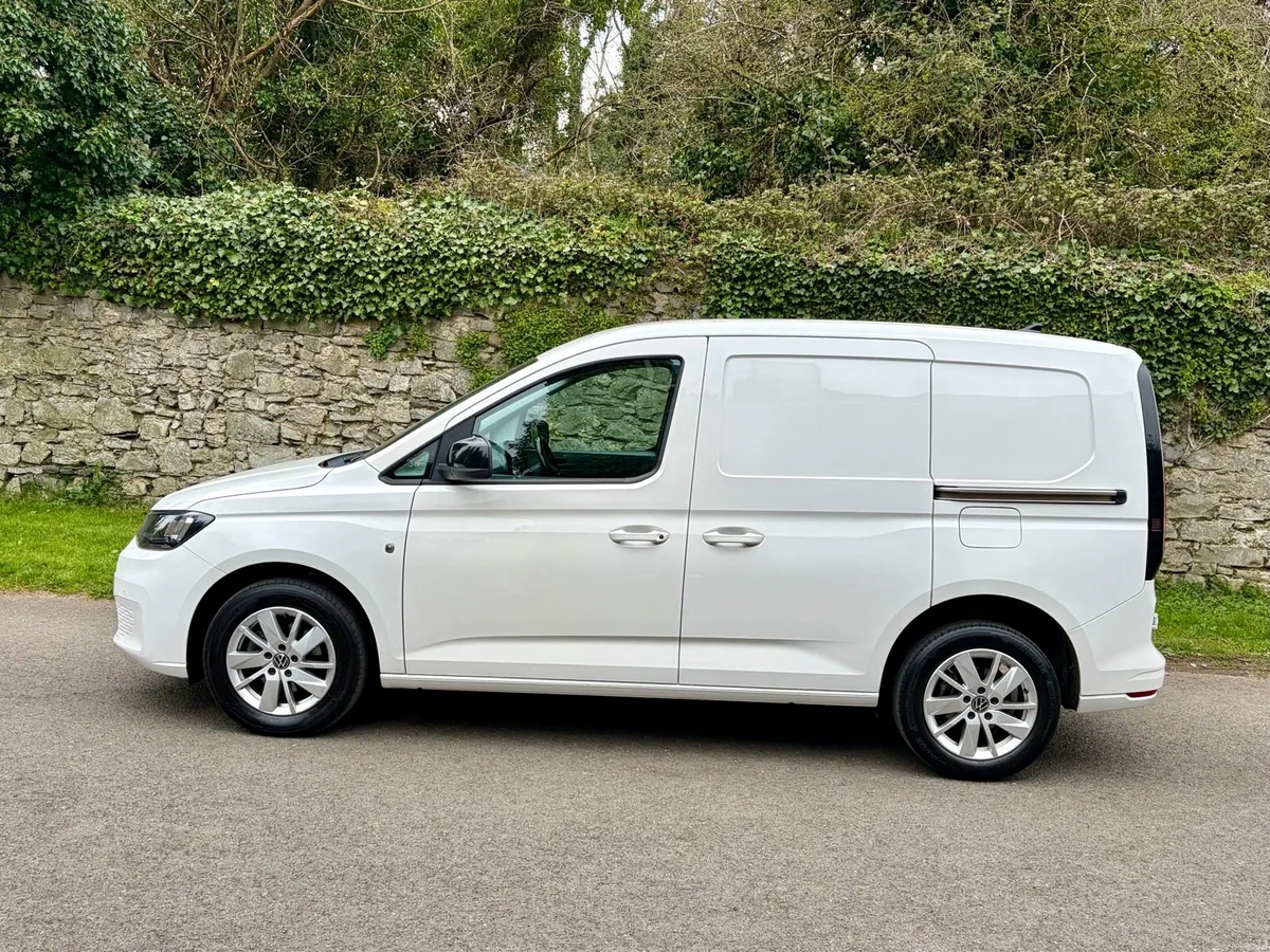 2021 Volkswagen Caddy Commerce Pro 2.0 TDI NO VAT! - Image 2