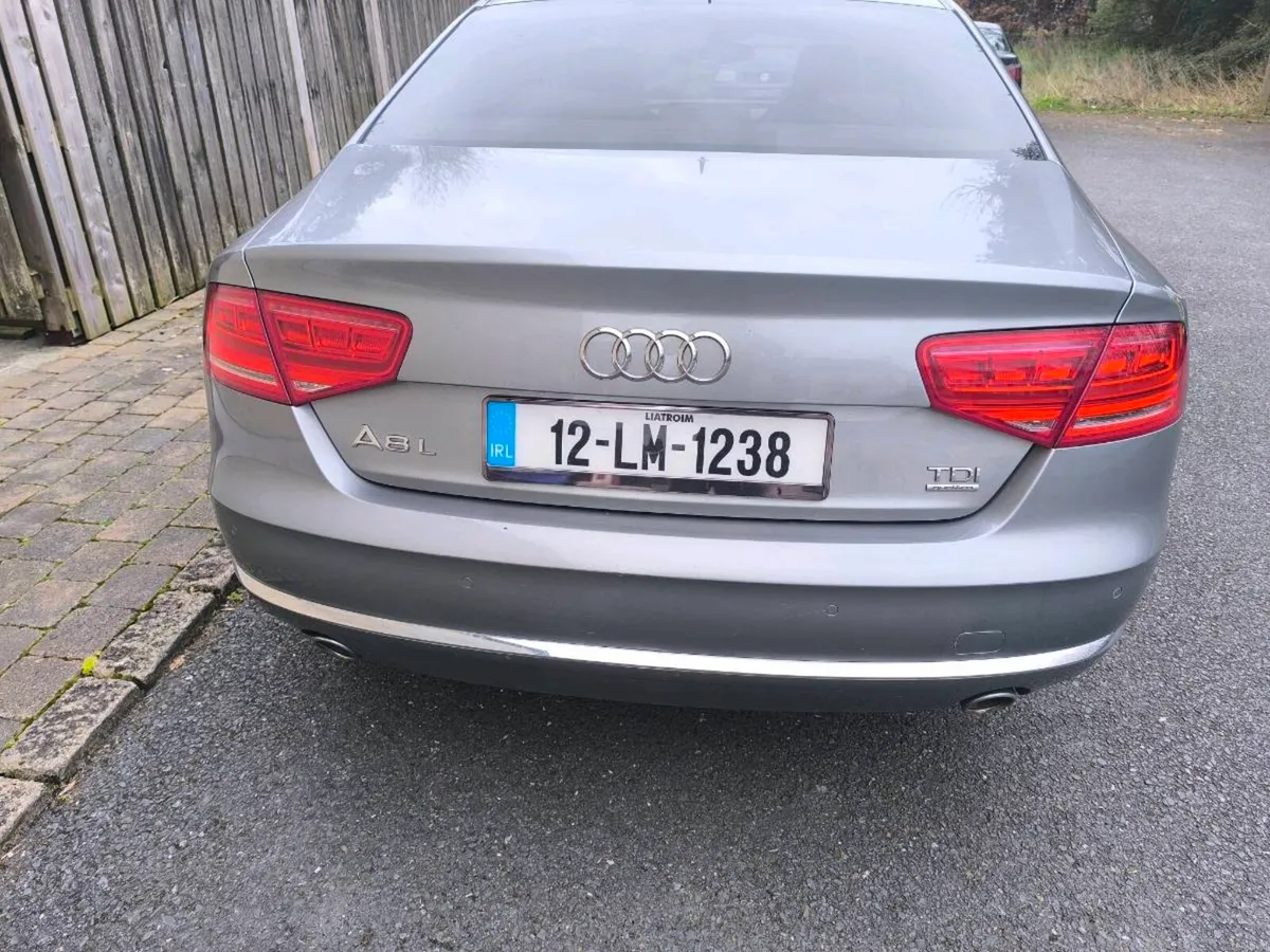 Audi A8 l - Image 4