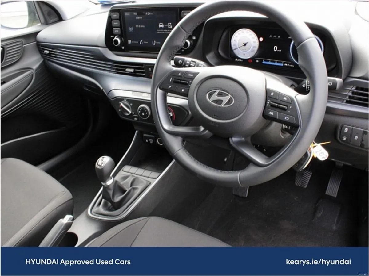 Hyundai i20 Deluxe Plus - Image 6