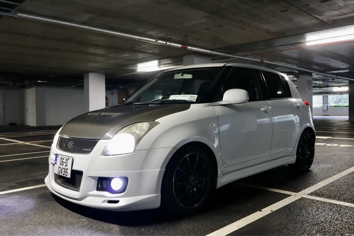Suzuki Swift Sport SUPERCHARGED - JDM Spec - Mint. - Image 3