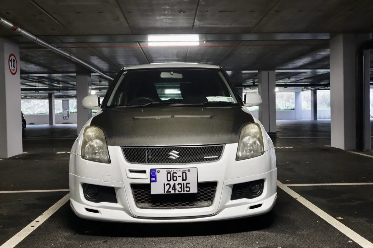 Suzuki Swift Sport SUPERCHARGED - JDM Spec - Mint. - Image 2