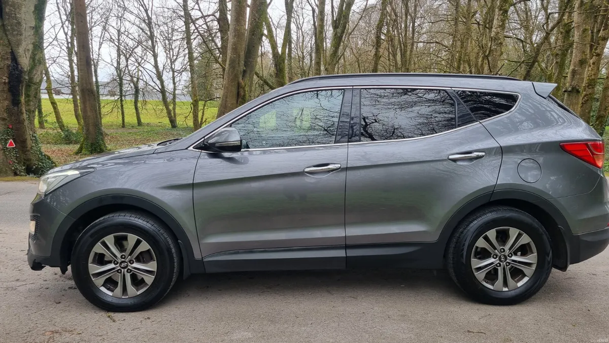 151 Hyundai Santa Fe 2.2 Crdi 7 Seater - Image 4