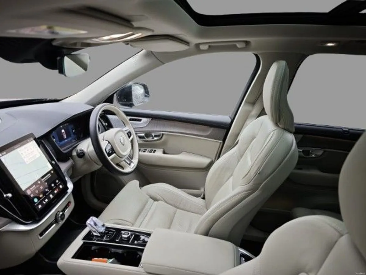 Volvo XC90 T8 ULTRA BRIGHT *JUST IN* €190 PER WEEK - Image 4