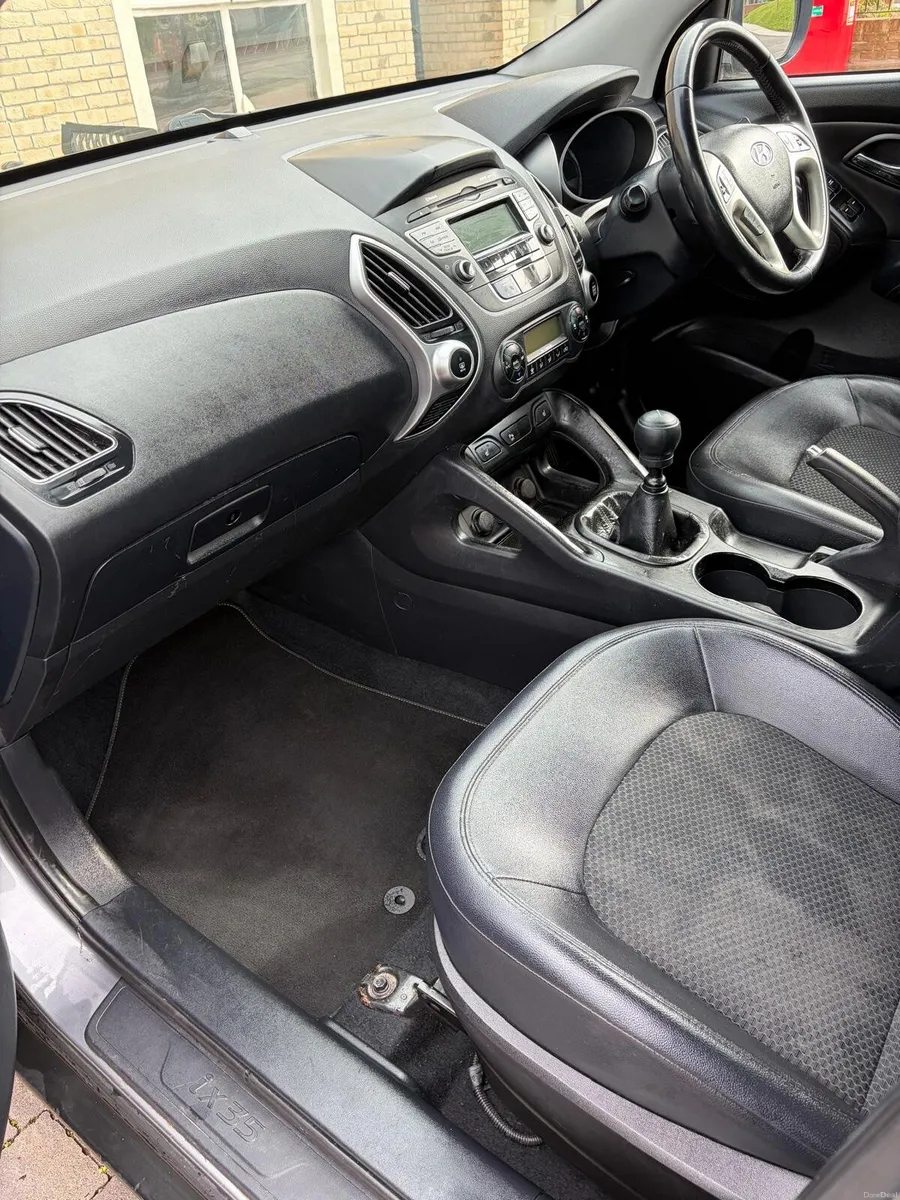 Hyundai ix35 2013 - Image 2