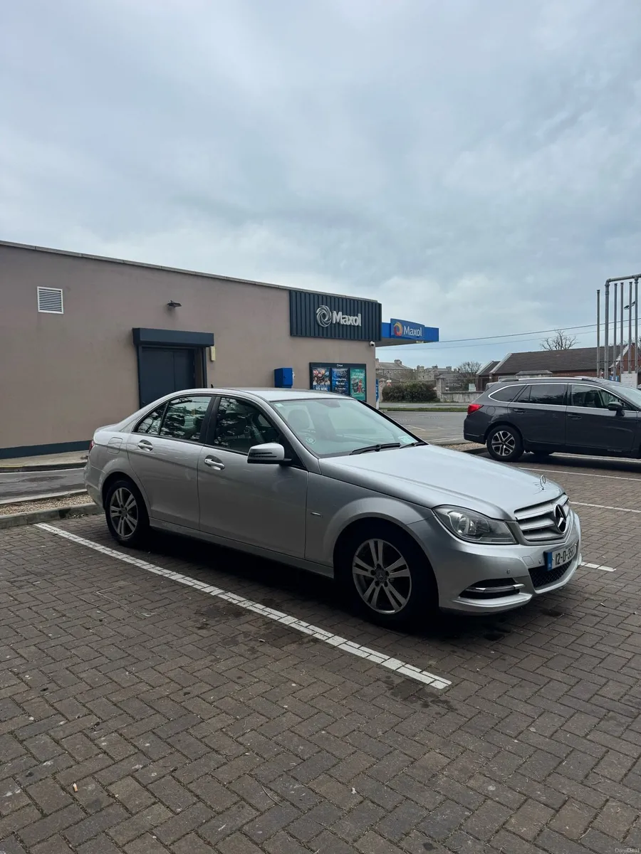 Mercedes Benz | C200 | Diesel - Image 2