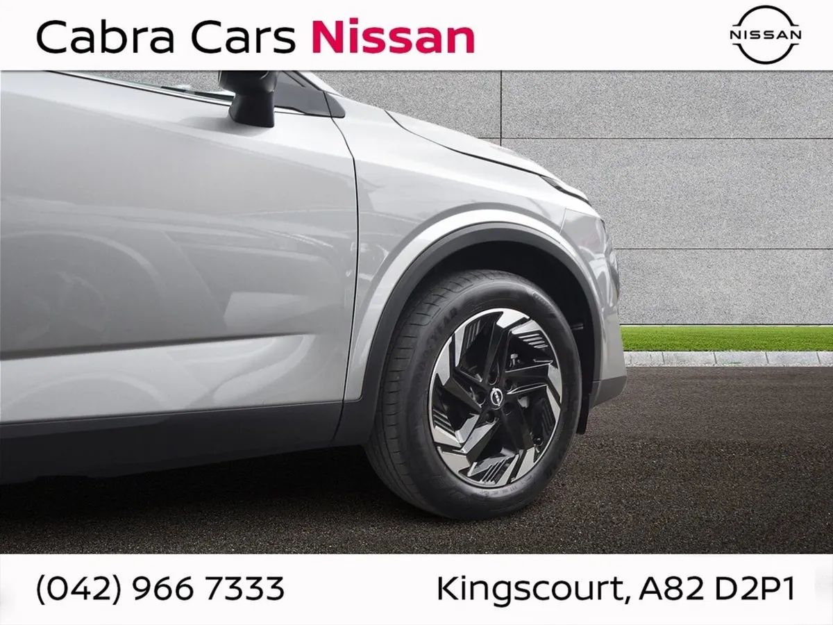 Nissan Qashqai Premium Mild Hybrid - Image 6