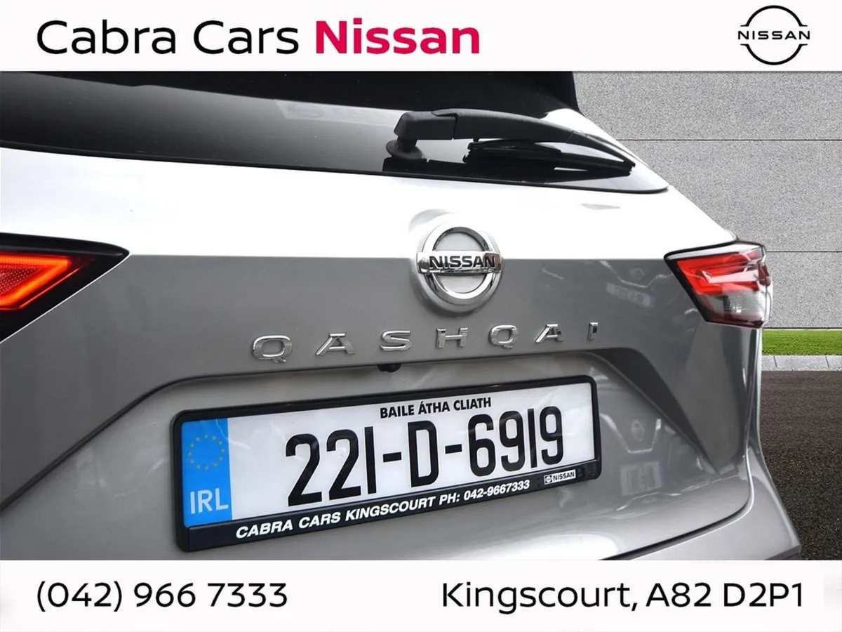 Nissan Qashqai 1.3 PET MILD HYBRID SV PREMIUM - Image 4