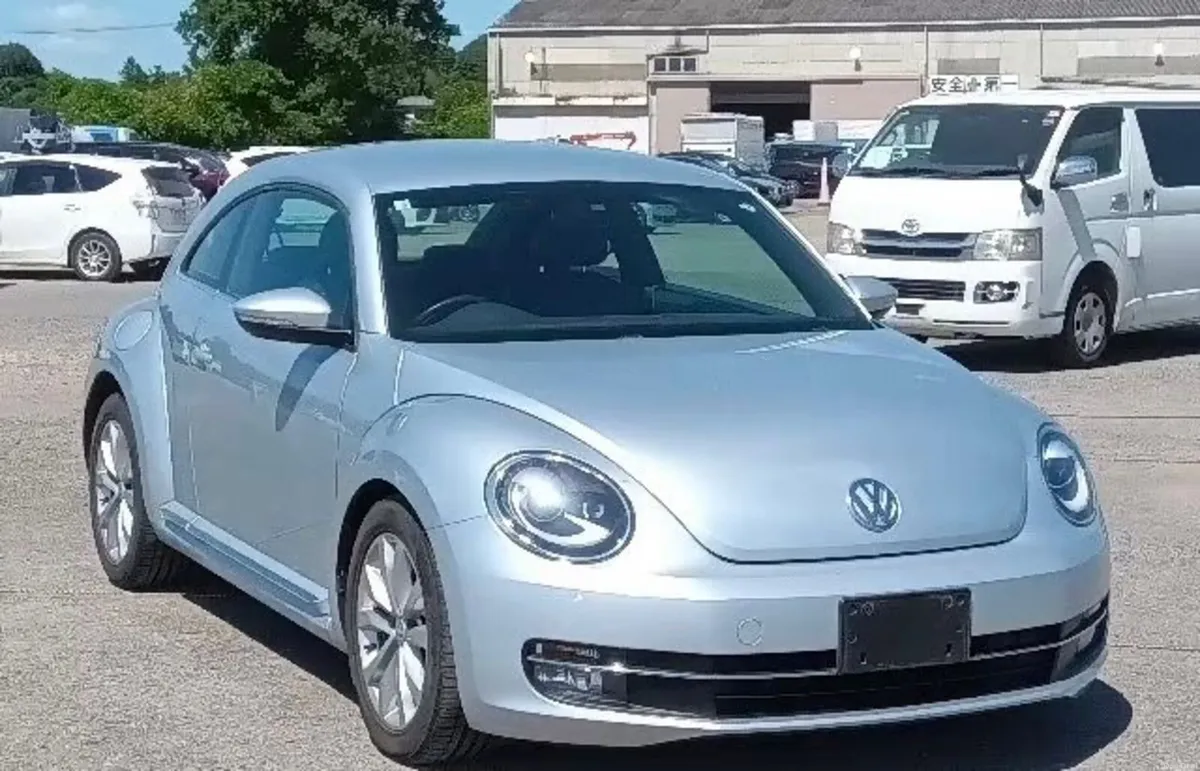 2012 VW Beetle Automatic – Low Mileage–High Spec - Image 2