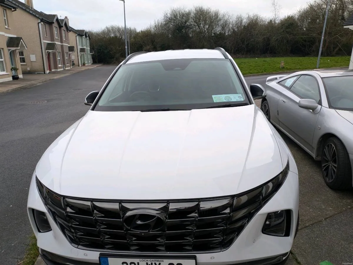 Hyundai Tucson Hybrid - Image 2