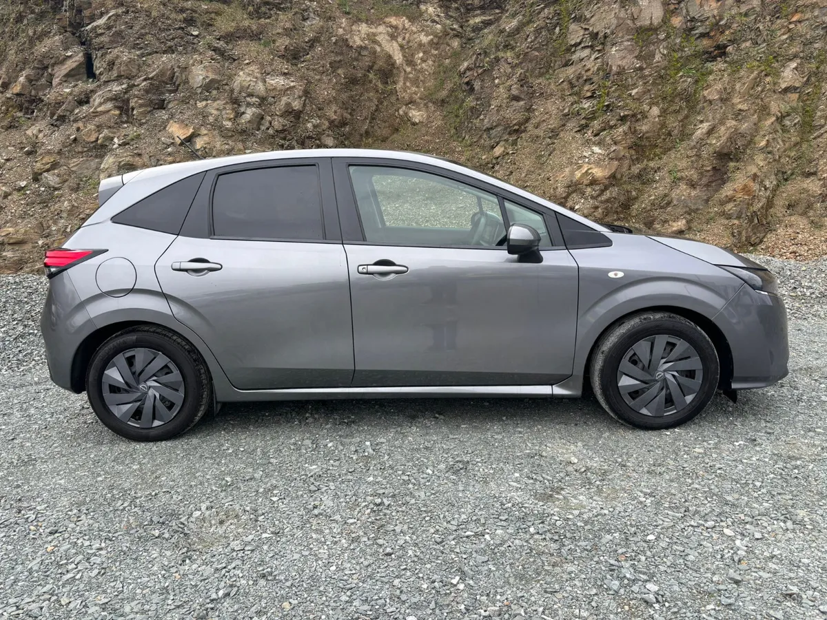 2022 NISSAN NOTE E-POWER  AUTOMATIC - Image 2