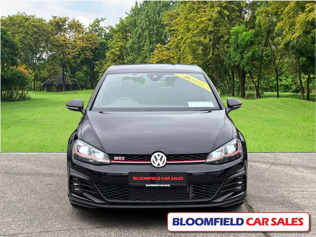 Volkswagen Golf 2.0 GTI PERFORMANCE 245BHP, DSG // - Image 2