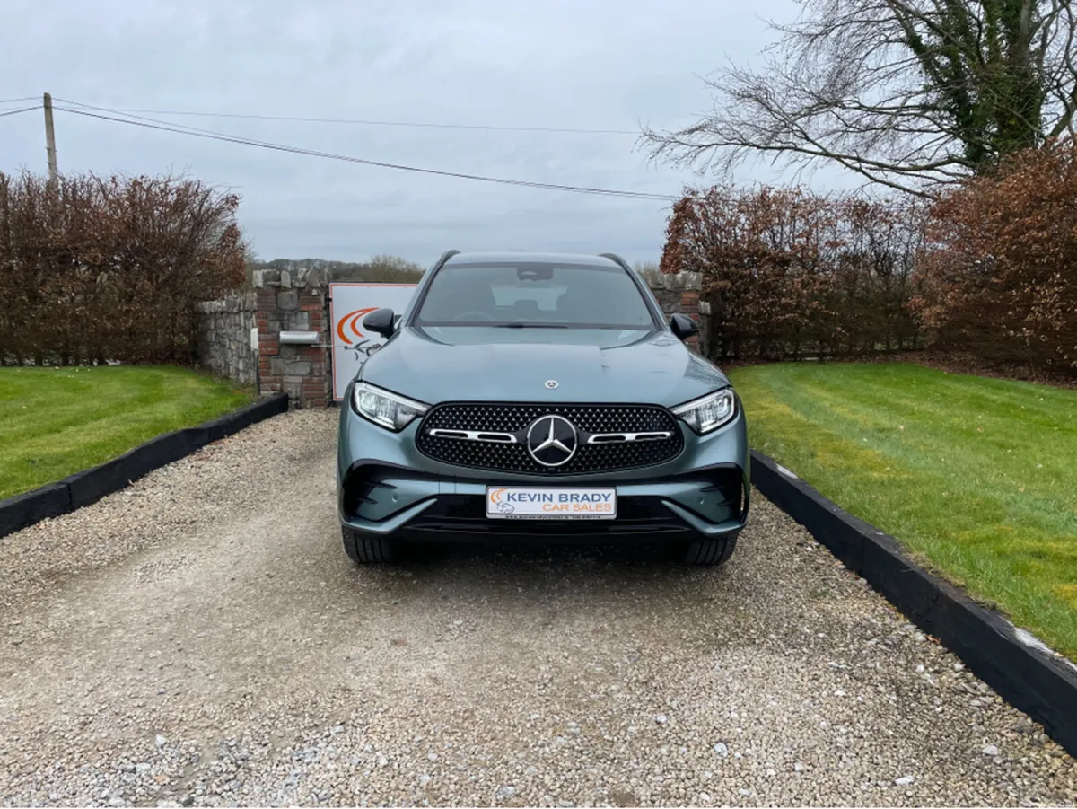 Mercedes-Benz GLC 300 URBAN EDITION E (252) - Image 2