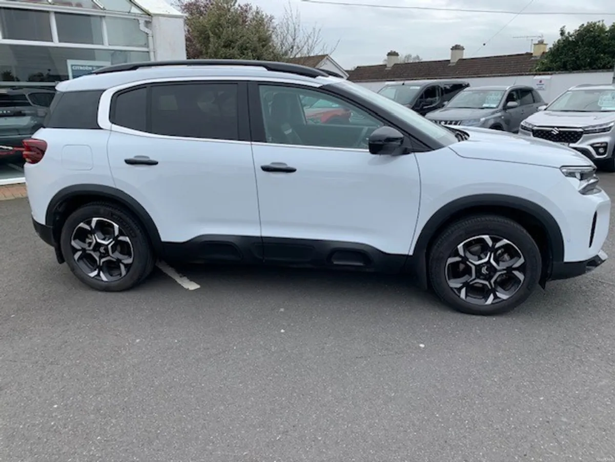 Citroen C5 Aircross PLUS PACK BLUE HDI 13 - Image 2