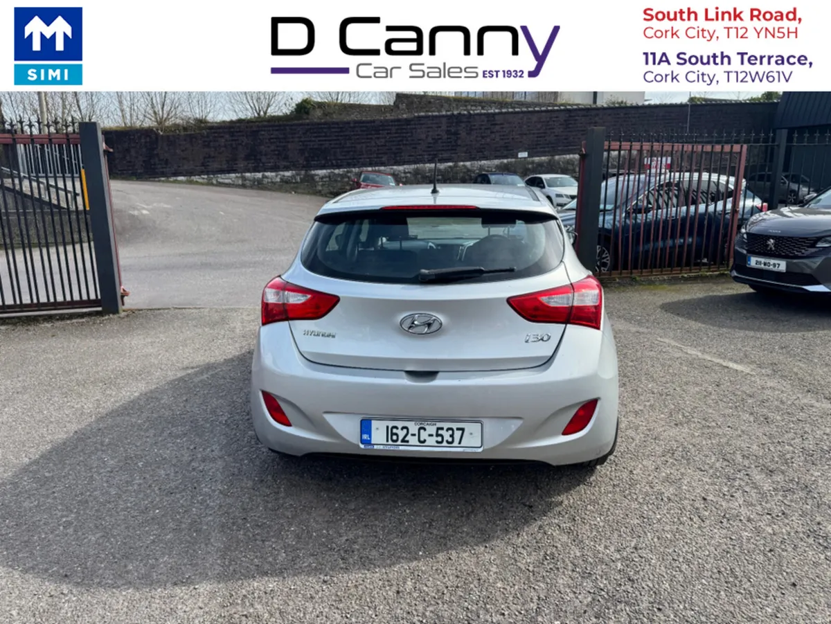 Hyundai i30 1.4 PETROL CLASSIC 5DR - Image 3