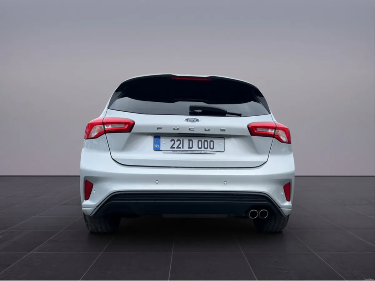 Ford Focus ST-LINE X EDITION DIESEL - Image 2