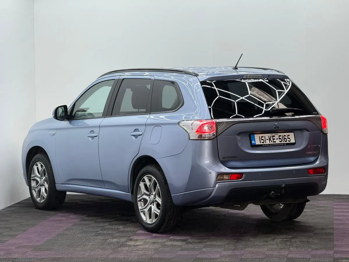 2015 Mitsubishi Outlander 2.0PHEV, New NCT - Image 4