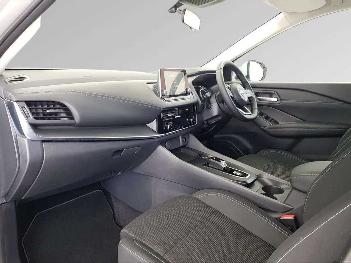 Nissan Qashqai E-POWER SV €3000 SCRAPPAGE OFFER - Image 3