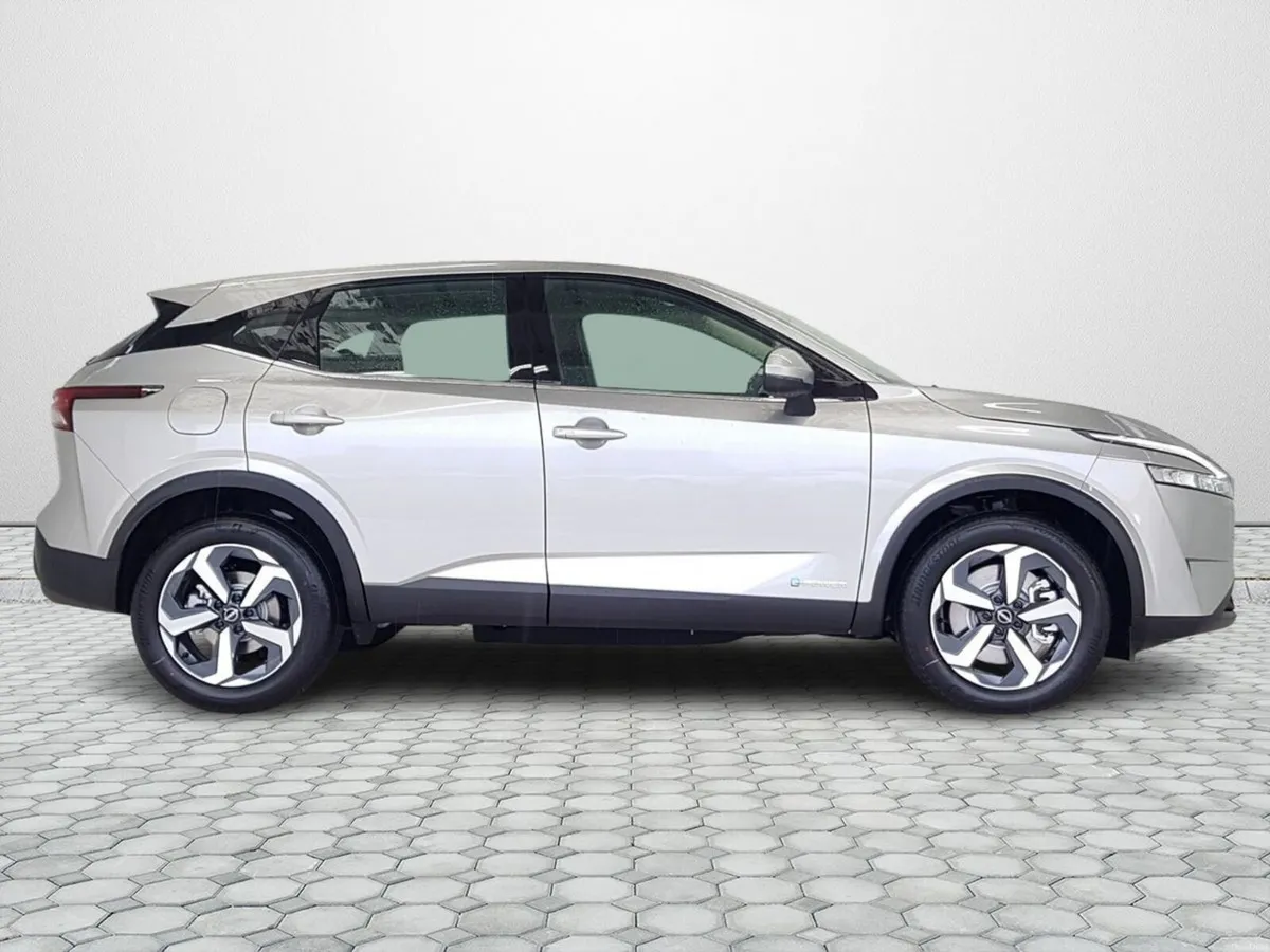 Nissan Qashqai E-POWER SV €4000 SCRAPPAGE OFFER - Image 6