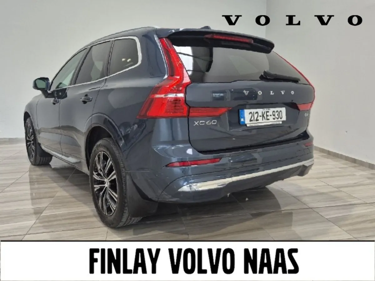 Volvo XC60 B4 (197hp) AWD Momentum Auto - Image 3