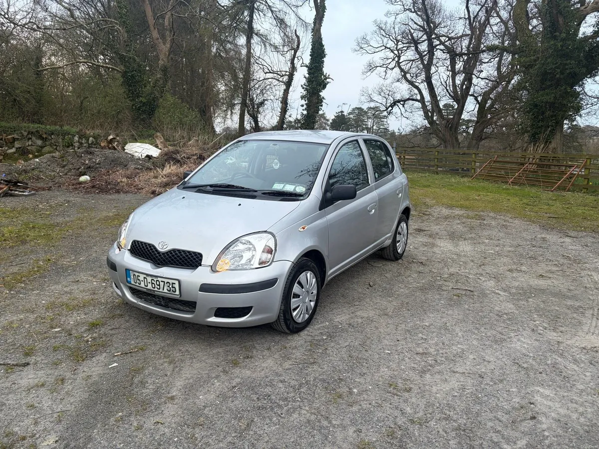 Toyota Yaris - Image 1