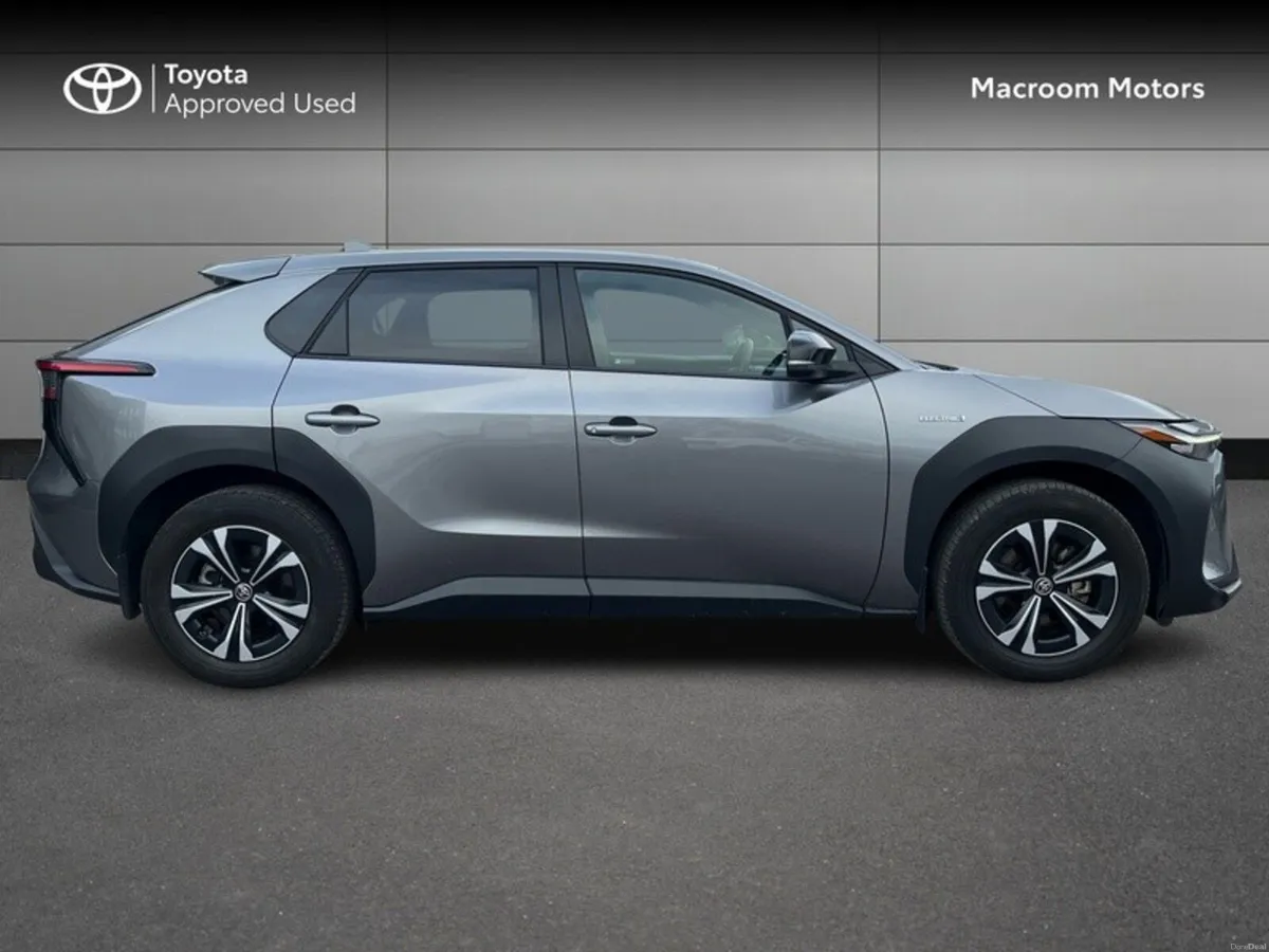 Toyota bZ4X BZ4X SPORT FWD 11KW - Image 3