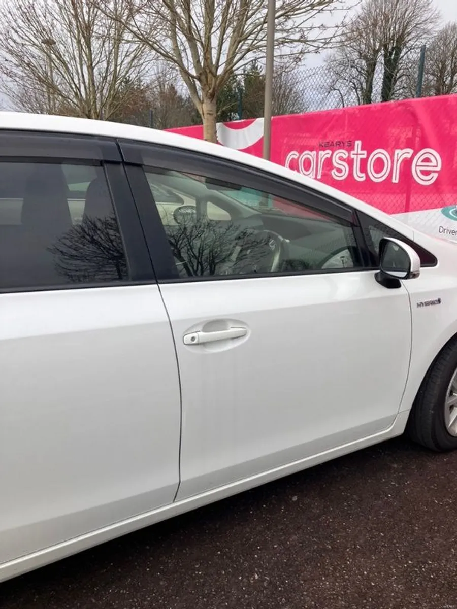 2012 Toyota Prius+ - Image 4