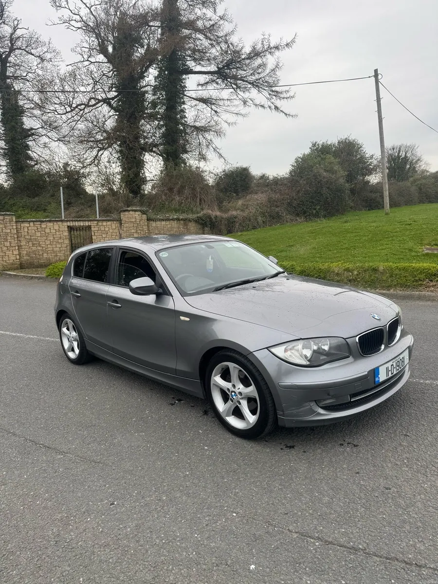 BMW 1-Series 2011 / 2.0 diesel manual - Image 1