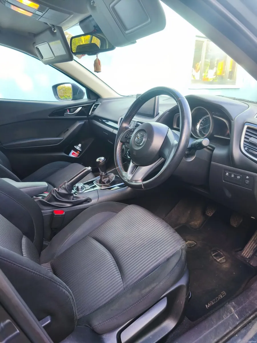 Mazda Mazda3 2016 - Image 3