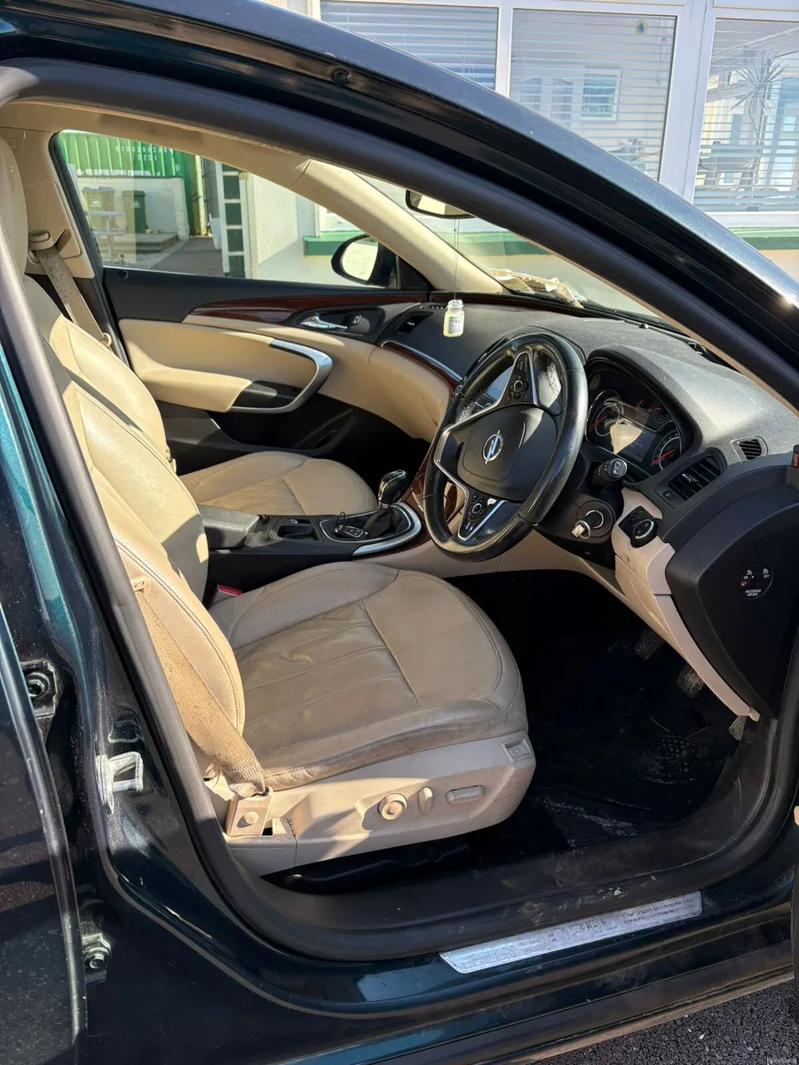 Opel Insignia *xeon headlights needed - Image 3