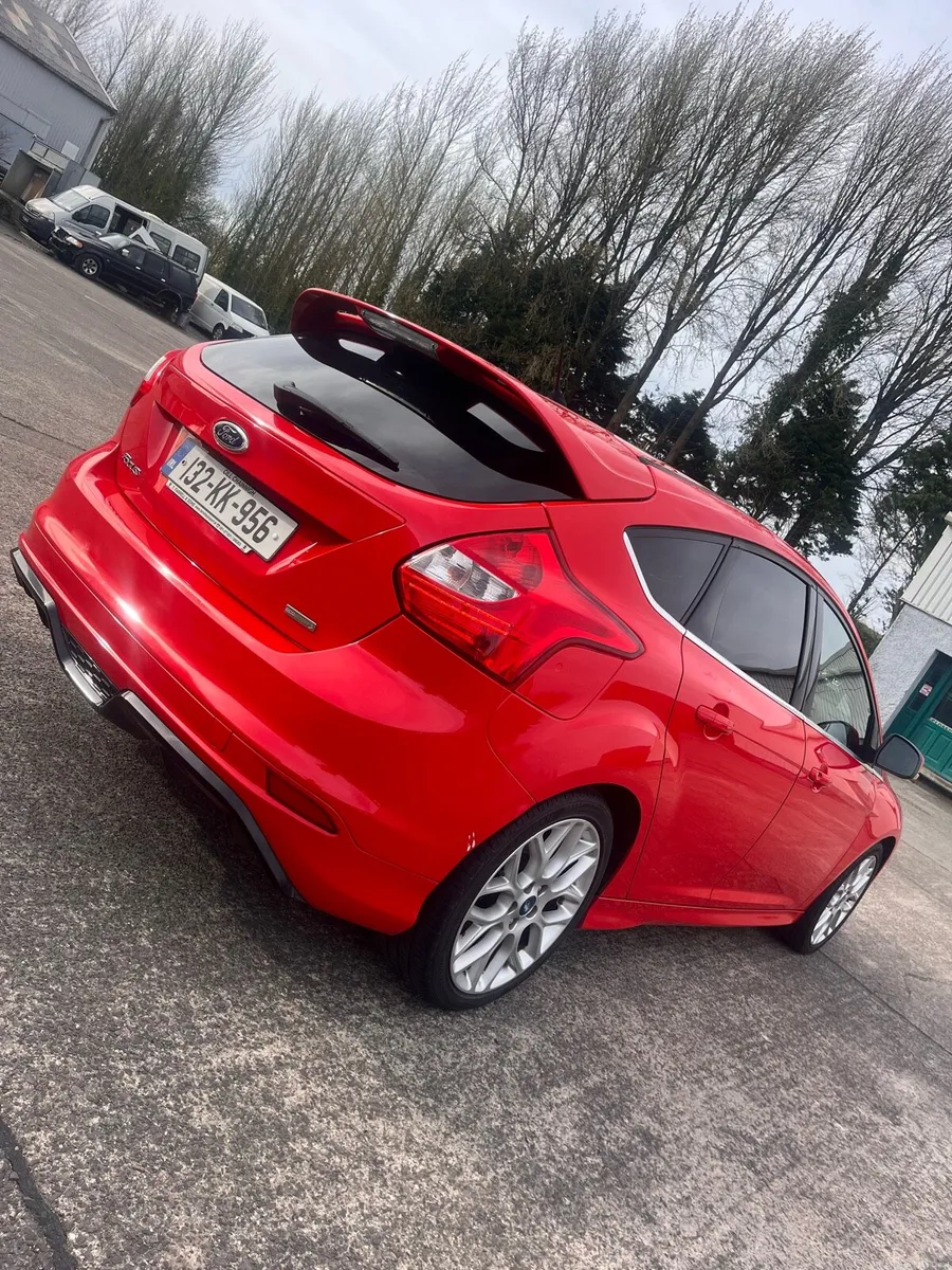 Ford Focus Zetec 1.0 125 EcoBoost - Image 3