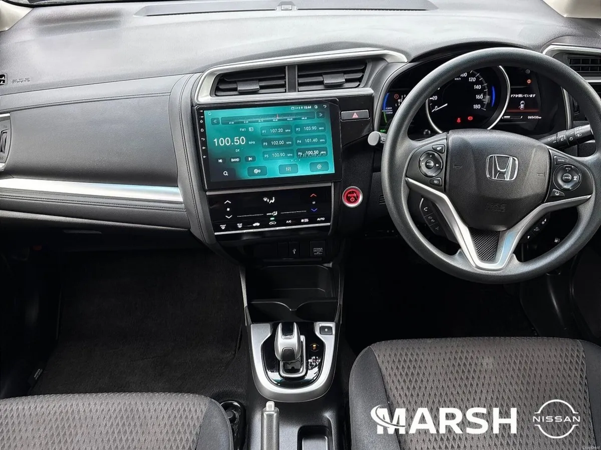 Honda Fit FIT HYBRID 1.5 - Image 2
