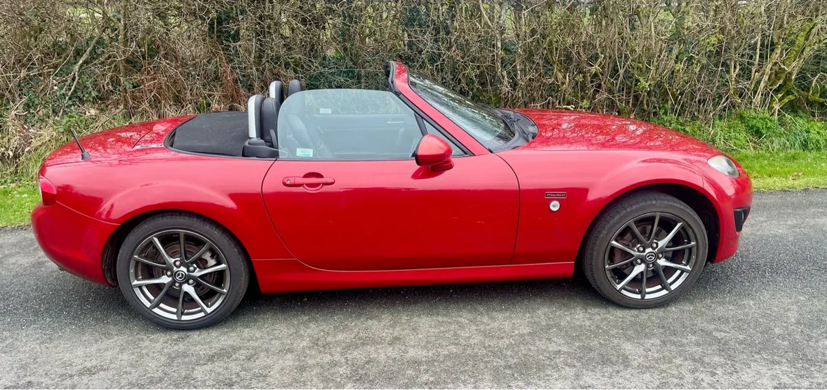 2011 Mazda MX5 1.8 Miyako velocity Red - Image 3