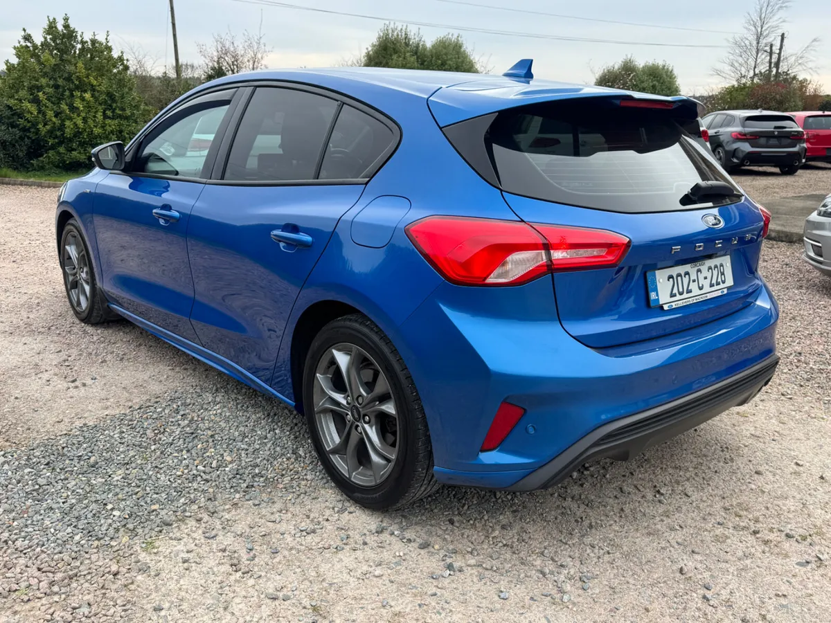 Ford Focus 2020 ST-LINE - Image 6