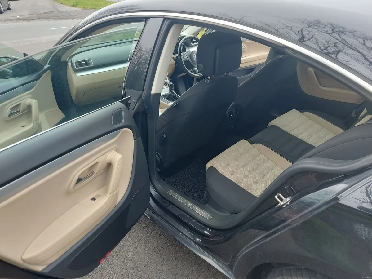 Volkswagen CC 2013 - Image 2